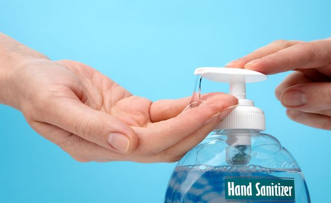 How to use hand sanitizer effectively