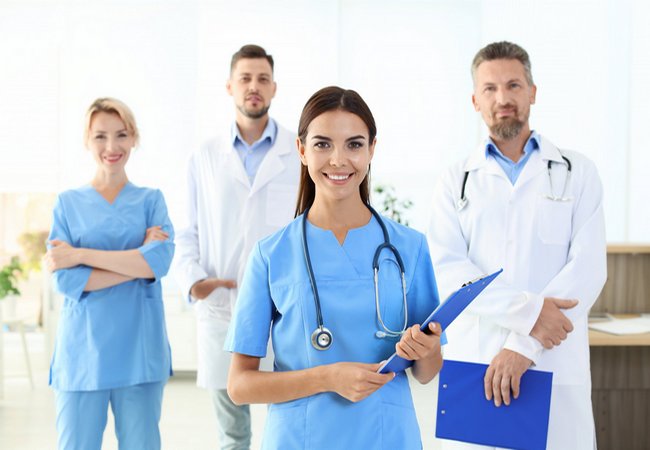 Differences between a doctor and nurse practitioner